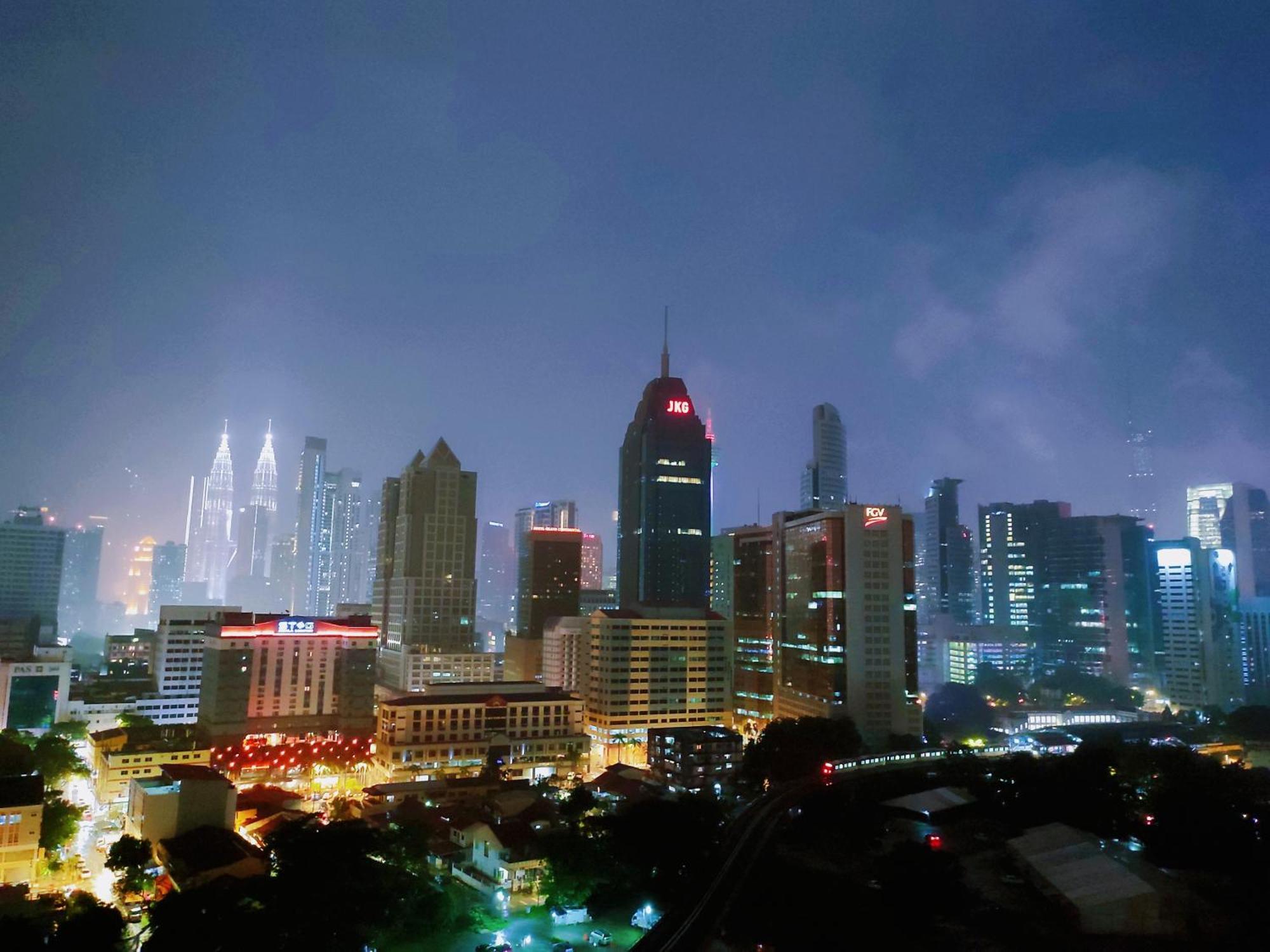 【k.l】 Cozy Balcony 2 Bedroom Klcc View Pangsapuri *